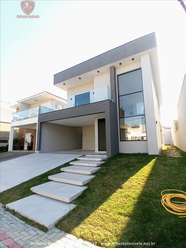 Casa a Venda no Alphaville em Resende