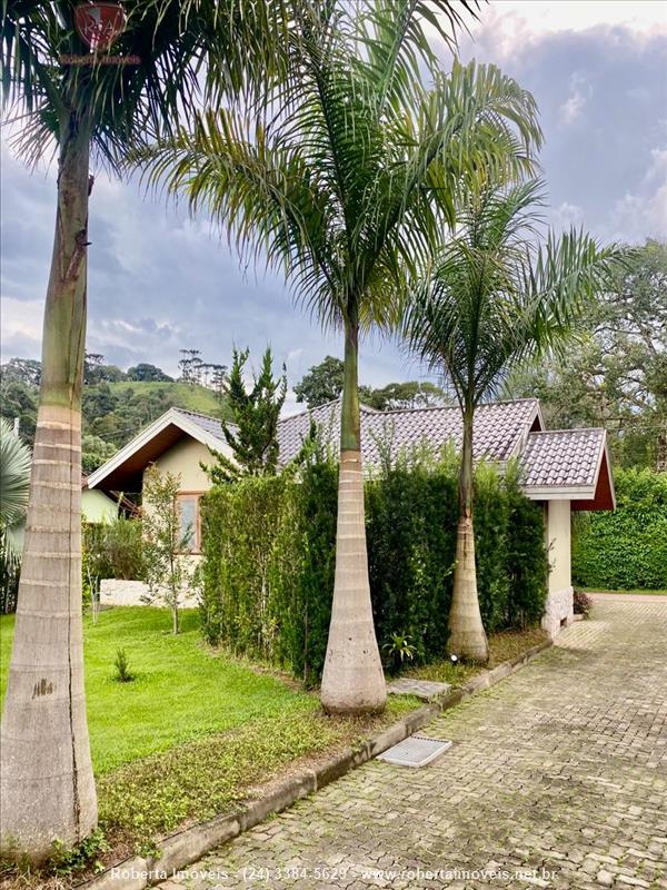 Casa a Venda no Centro em Resende