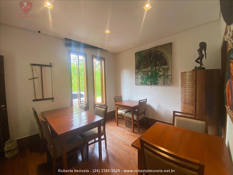 Casa a Venda no Centro em Resende