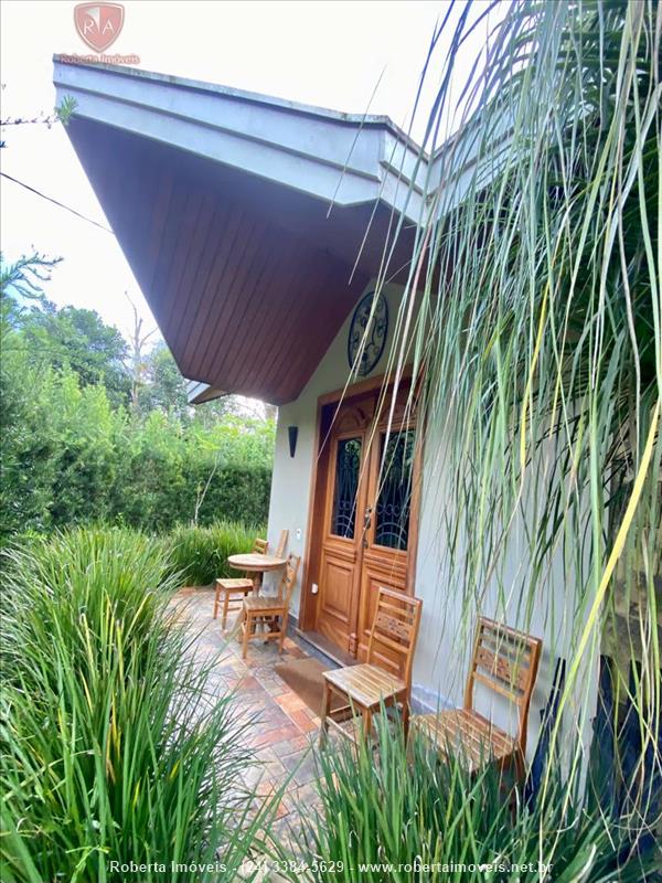 Casa a Venda no Centro em Resende