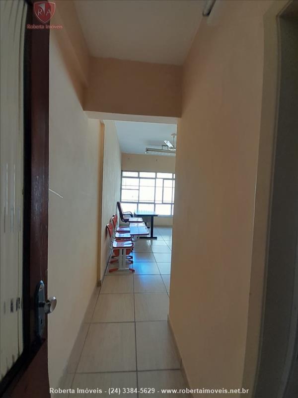 Sala Comercial para Venda ou Alugar no Campos Elíseos em Resende