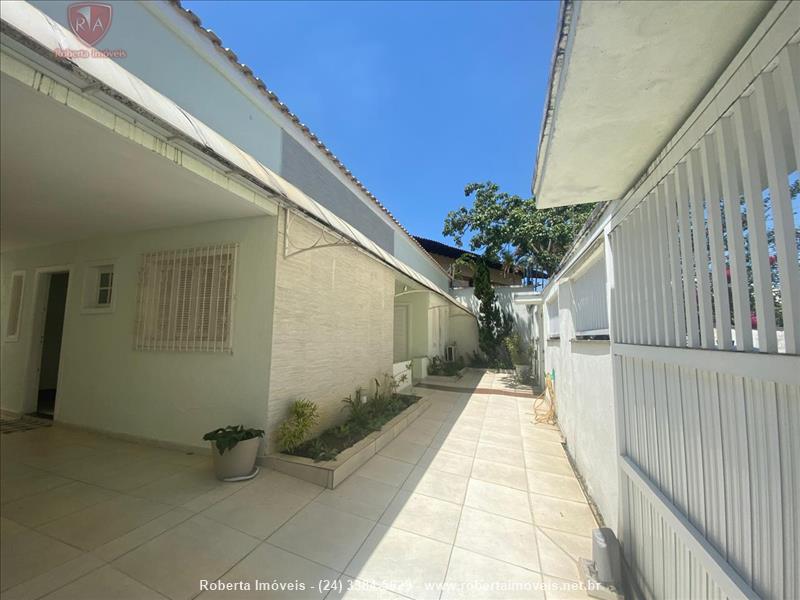 Casa a Venda no Jardim Brasília em Resende