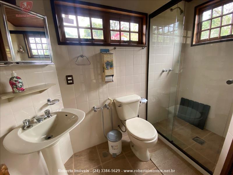 Casa a Venda no Jardim Itatiaia em Itatiaia