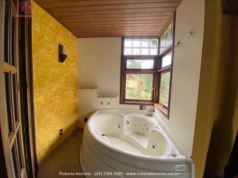Casa a Venda no Jardim Itatiaia em Itatiaia