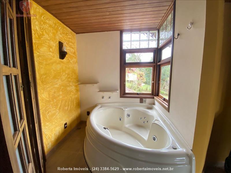 Casa a Venda no Jardim Itatiaia em Itatiaia