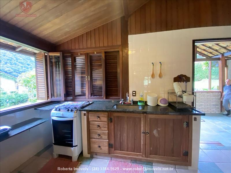 Casa a Venda no Jardim Itatiaia em Itatiaia