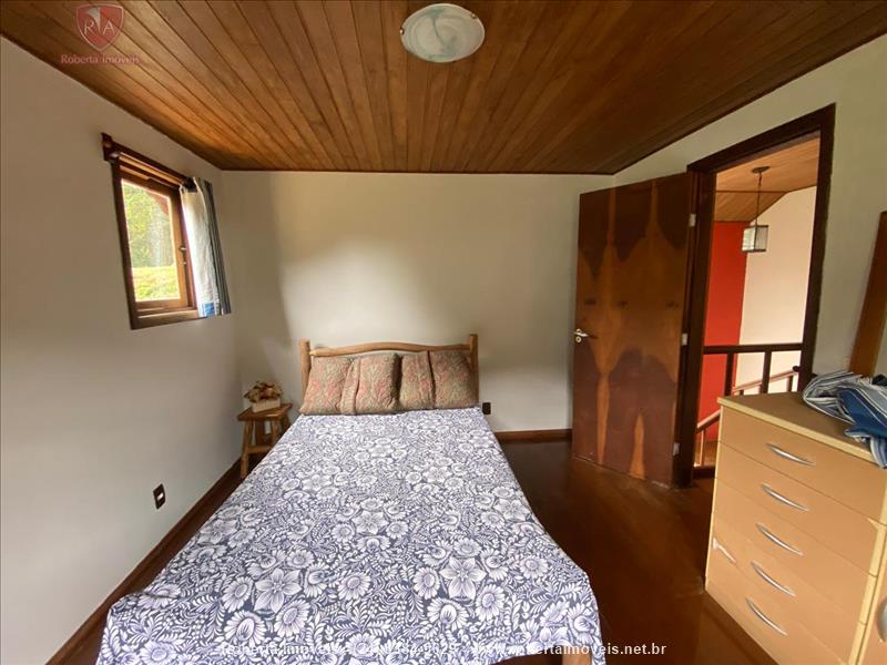Casa a Venda no Jardim Itatiaia em Itatiaia