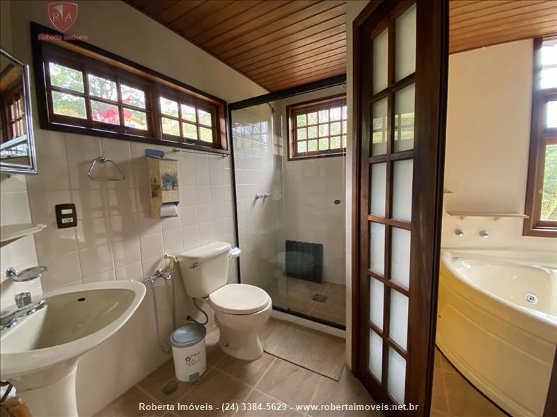 Casa a Venda no Jardim Itatiaia em Itatiaia