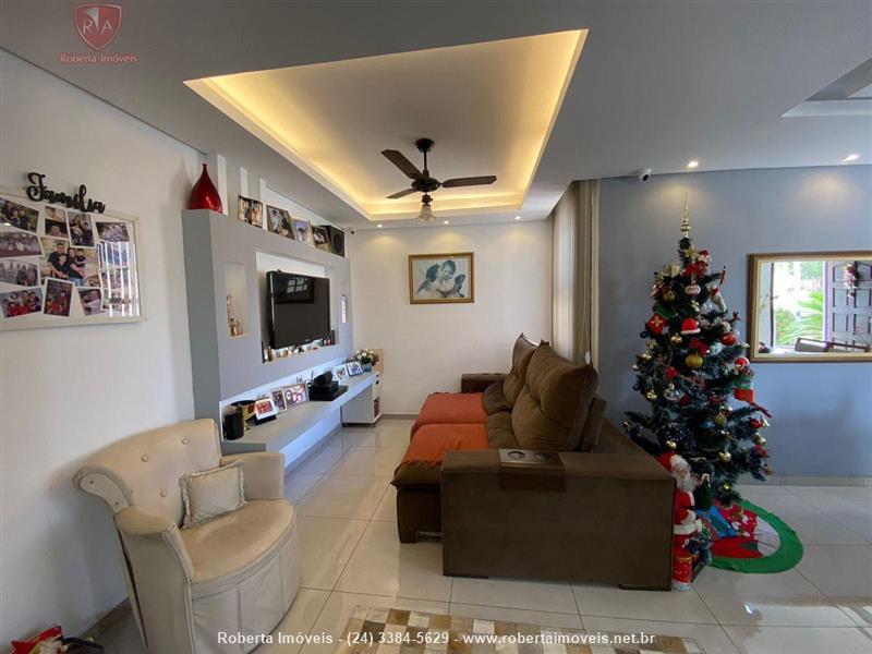 Casa a Venda no Vila Julieta em Resende
