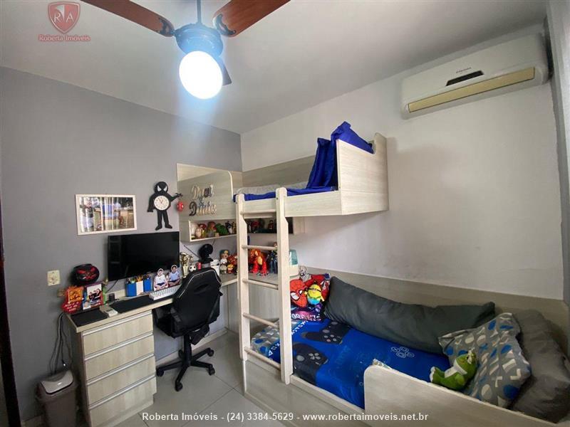 Casa a Venda no Vila Julieta em Resende