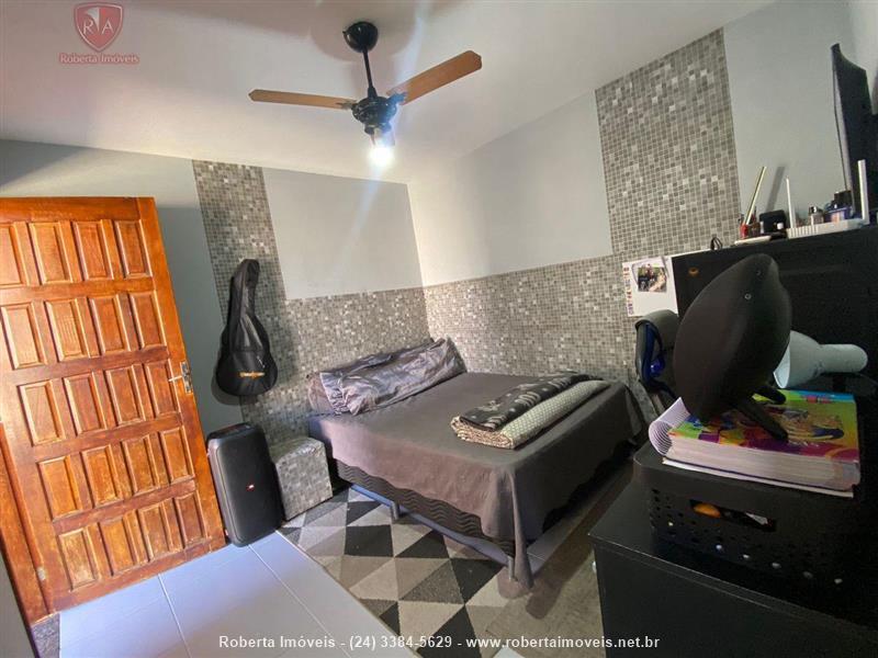 Casa a Venda no Vila Julieta em Resende