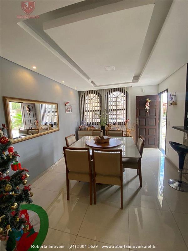 Casa a Venda no Vila Julieta em Resende