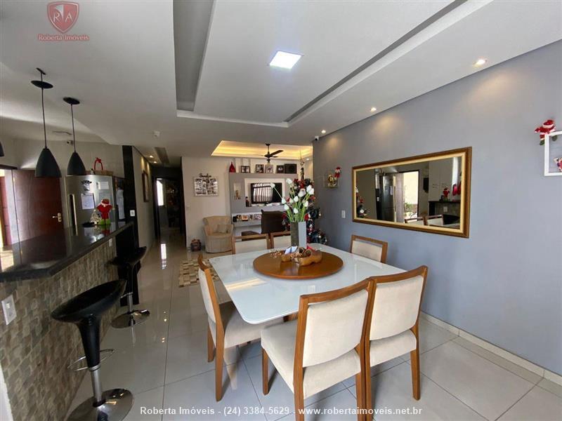 Casa a Venda no Vila Julieta em Resende