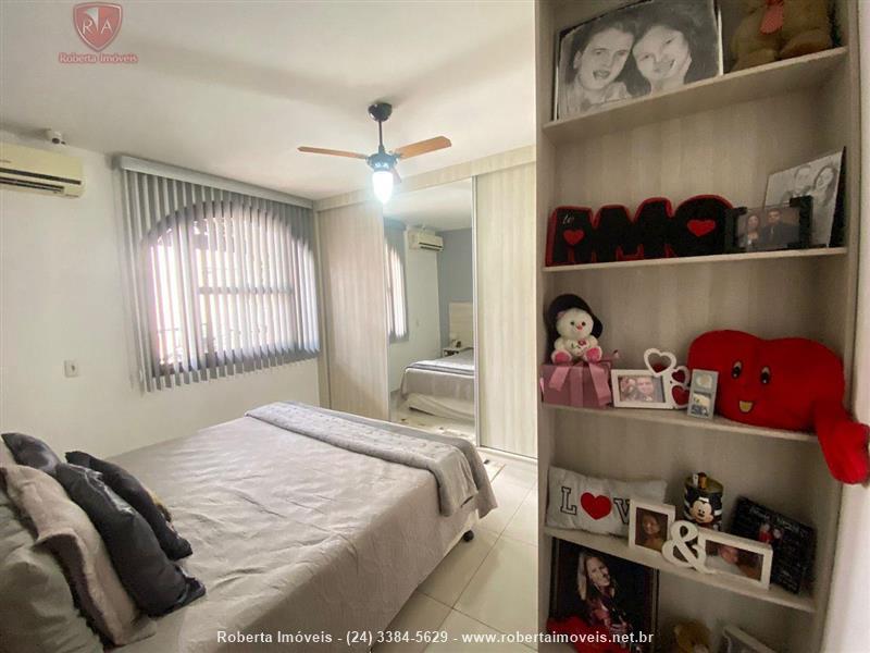 Casa a Venda no Vila Julieta em Resende