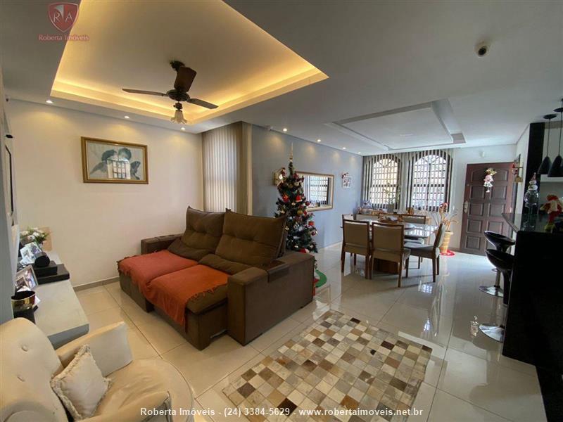 Casa a Venda no Vila Julieta em Resende