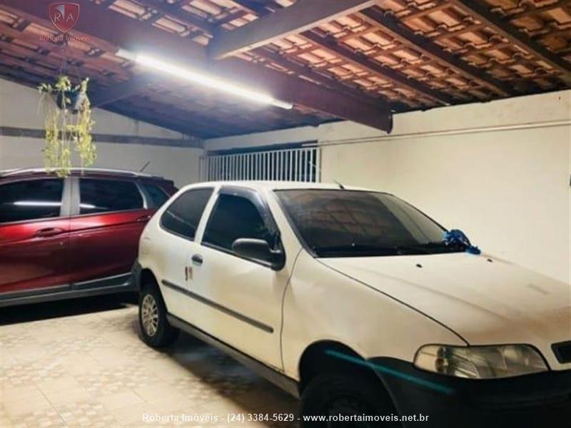 Casa a Venda no Jardim Aliança II em Resende