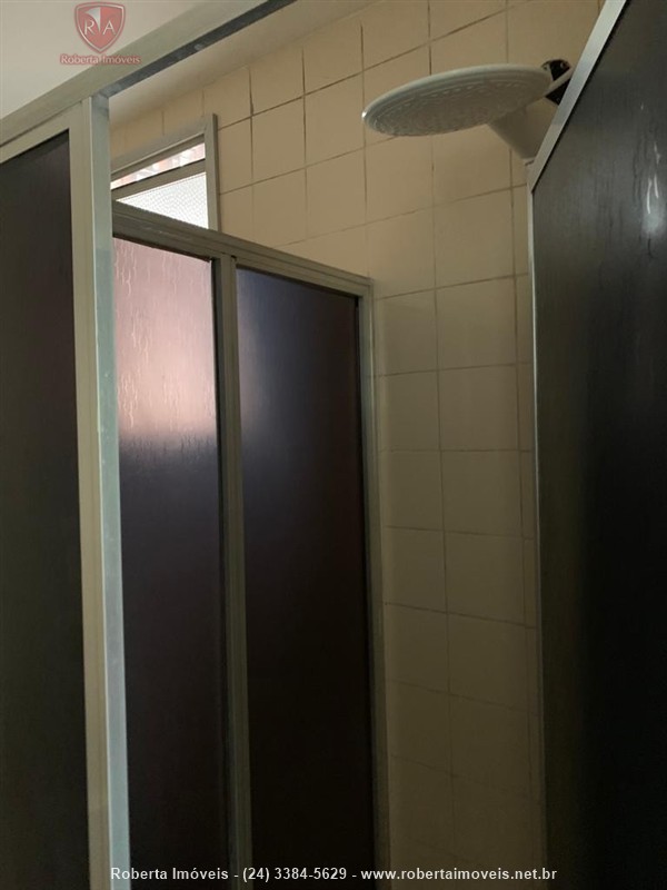 Apartamento para Alugar no Comercial em Resende