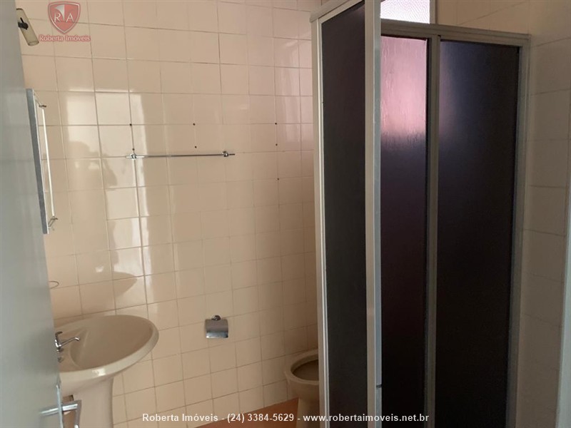 Apartamento para Alugar no Comercial em Resende