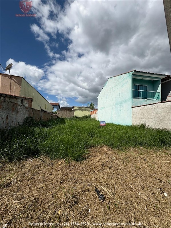 Terreno a Venda no Jardim Alegria em Resende