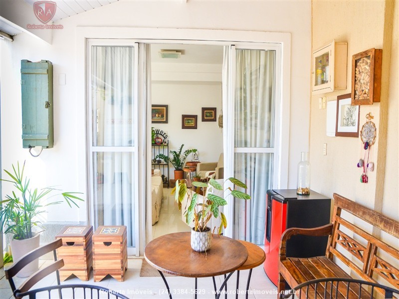 Casa para Alugar no Morada da Colina I em Resende