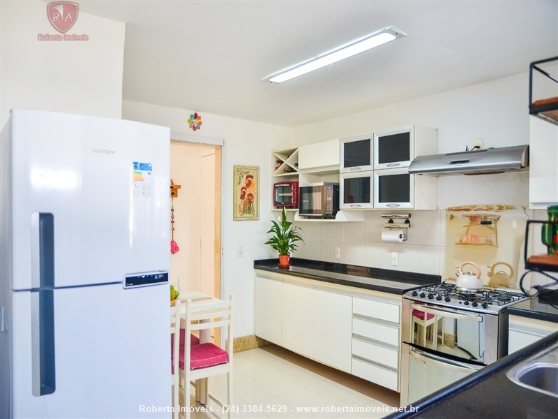 Casa para Alugar no Morada da Colina I em Resende