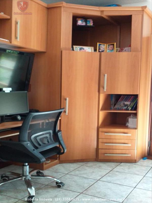Casa a Venda no Montese em Resende
