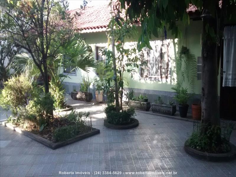 Casa a Venda no Montese em Resende