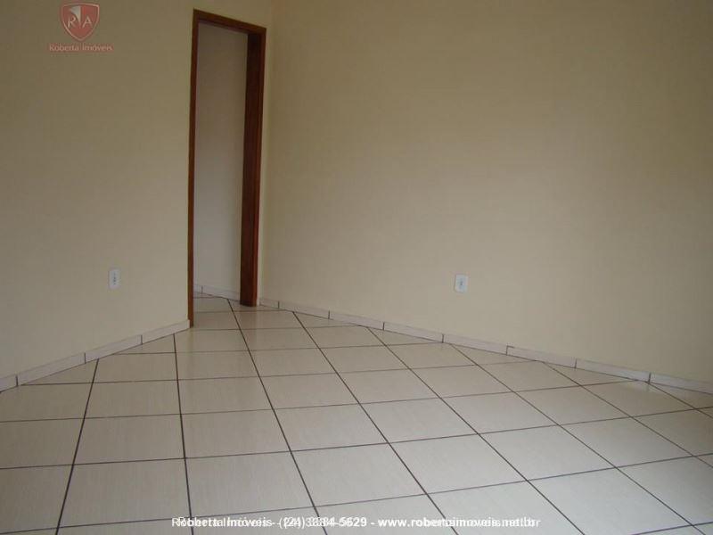 Casa a Venda no Monet em Resende