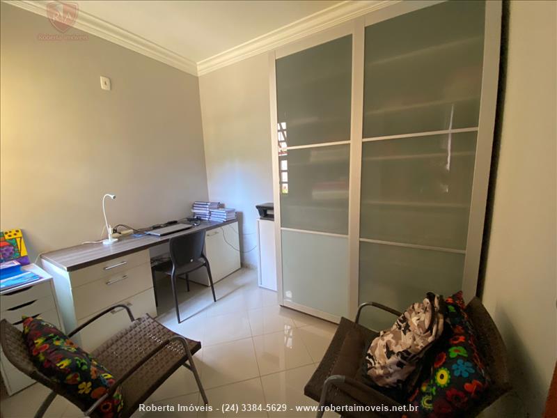 Casa para Alugar no Casa da Lua em Resende - Foto do Imvel