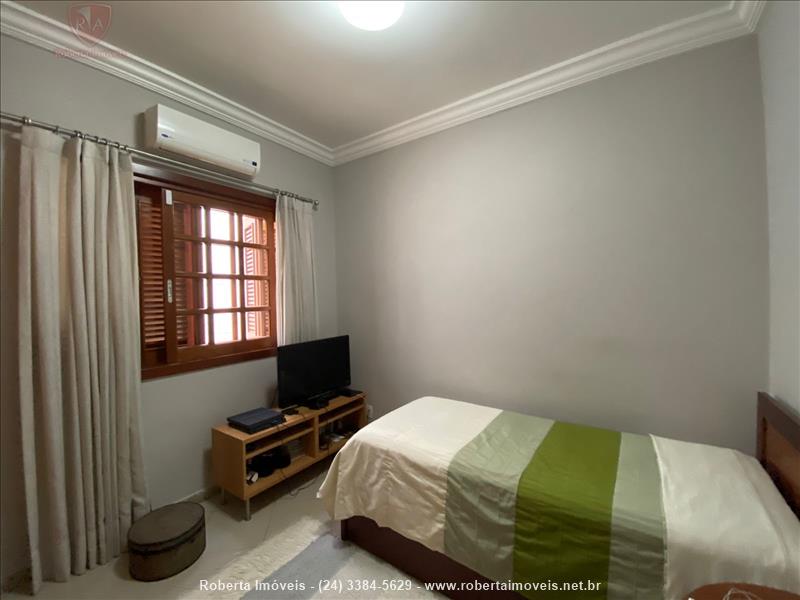Casa para Alugar no Casa da Lua em Resende - Foto do Imvel