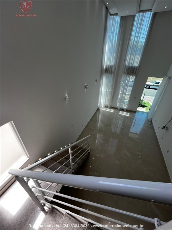 Casa para Venda ou Alugar no Alphaville em Resende - Foto do Imvel
