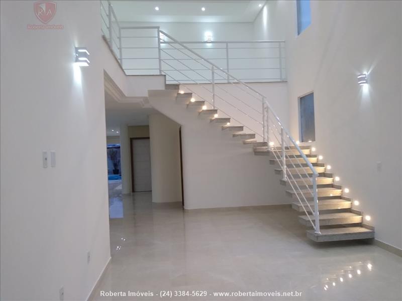 Casa para Venda ou Alugar no Alphaville em Resende - Foto do Imvel