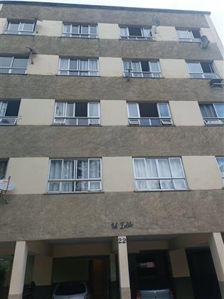 Apartamento à Venda