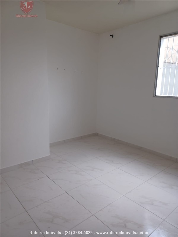 Apartamento para Alugar no Vila Adelaide em Resende