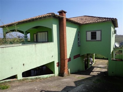 Casa à Venda