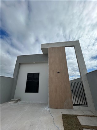 Casa à Venda