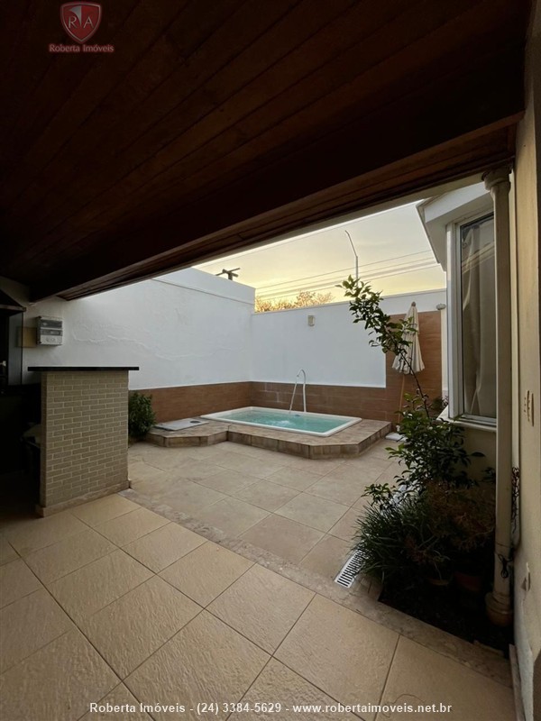 Casa a Venda no Limeira em Resende - Foto do Imvel
