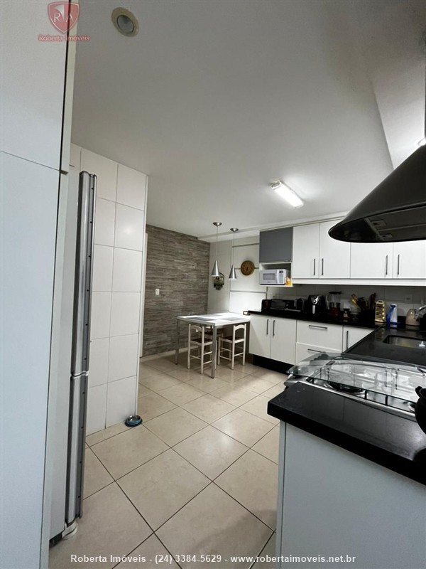 Casa a Venda no Limeira em Resende - Foto do Imvel