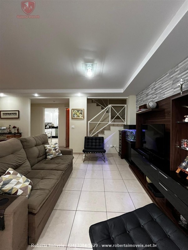 Casa a Venda no Limeira em Resende - Foto do Imvel