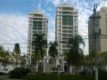 Apartamento à Venda