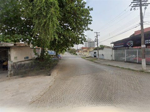 Terreno à Venda