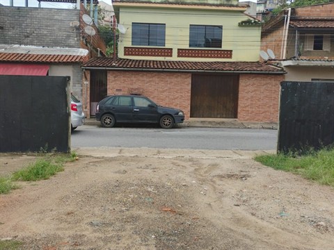 Terreno à Venda