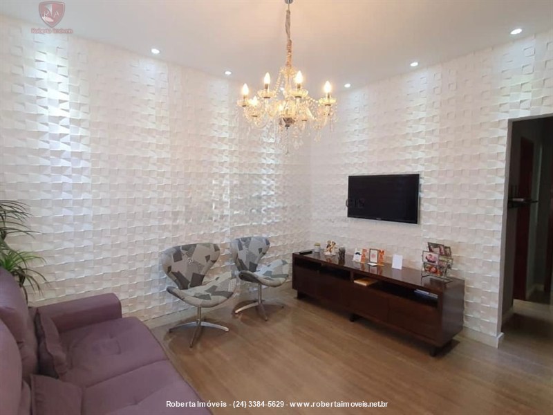 Casa a Venda no Jardim Itatiaia em Itatiaia - Foto do Im�vel
