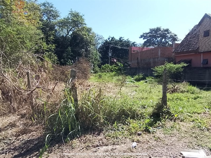 Terreno a Venda no Parque Itatiaia em Itatiaia - Foto do Im�vel