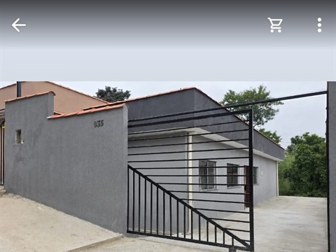 Casa à Venda
