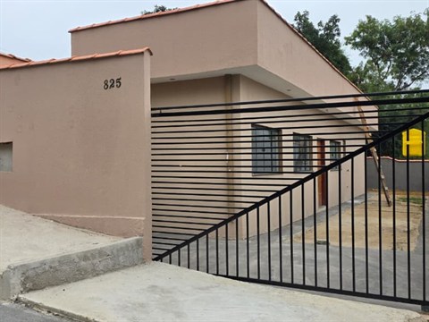 Casa à Venda