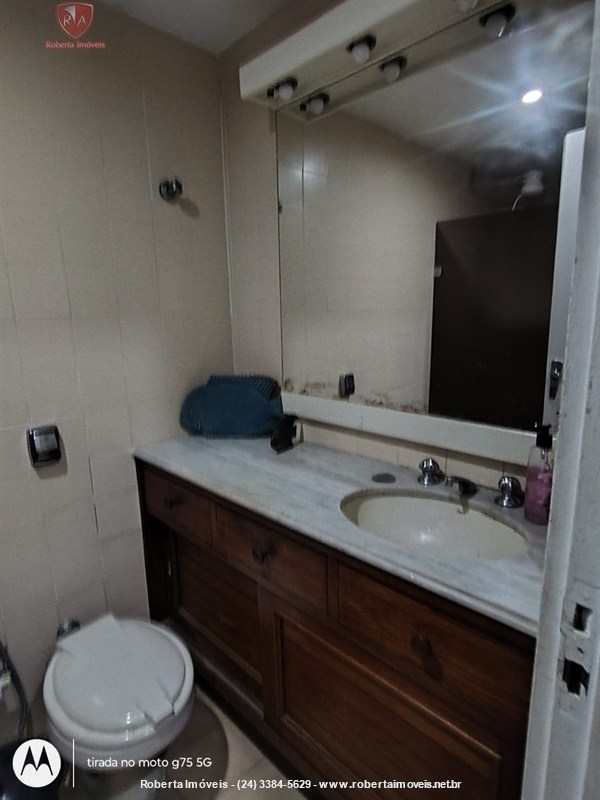 Apartamento a Venda no Comercial em Resende - Foto do Im�vel