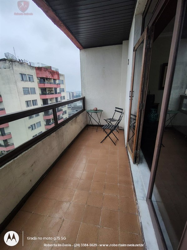 Apartamento a Venda no Comercial em Resende - Foto do Im�vel